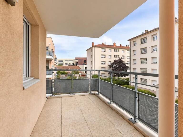 Appartement de 4 pièces de 80,3 m² à Vénissieux — photo 1