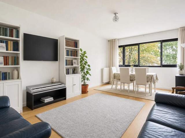 Appartement familial de 5 pièces de 105 m² à Paris — photo du bien