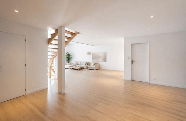 Maison de 5 pièces de 200 m² à Saint-Étienne-de-Mer-Morte — photo 3