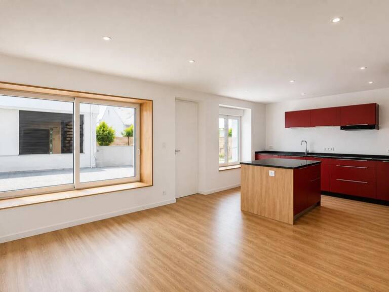 Maison de 5 pièces de 200 m² à Saint-Étienne-de-Mer-Morte — photo 1