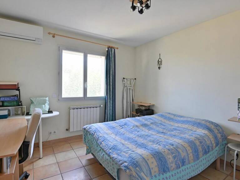 Maison de 6 pièces de 160 m² à Rodilhan — photo 1