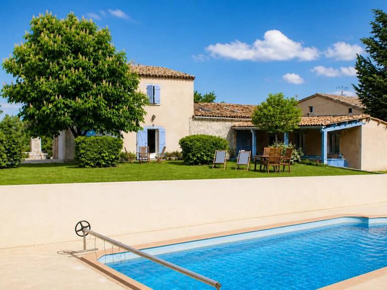 Propriété de 15 pièces de 400 m² à Revest-du-Bion — photo 1