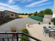 Maison rénovée PLAIN PIED F5 DE 110 M2 JARDIN TERRASSE — photo 2