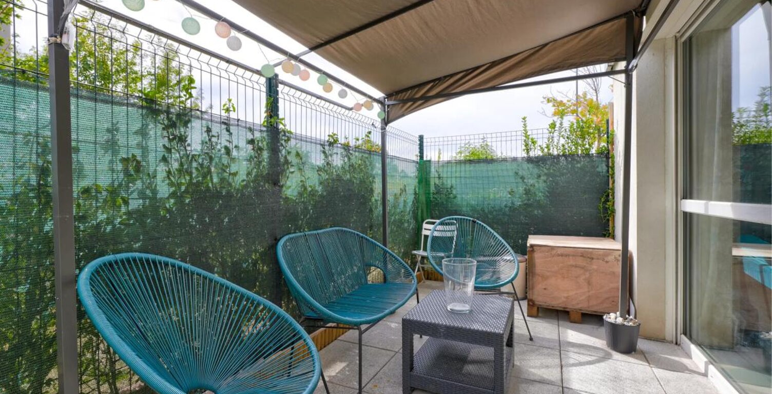 Appartement de 4 pièces de 81 m² à Vénissieux — photo 1