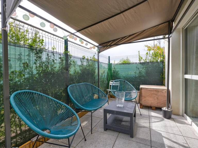 Appartement de 4 pièces de 81 m² à Vénissieux — photo 1