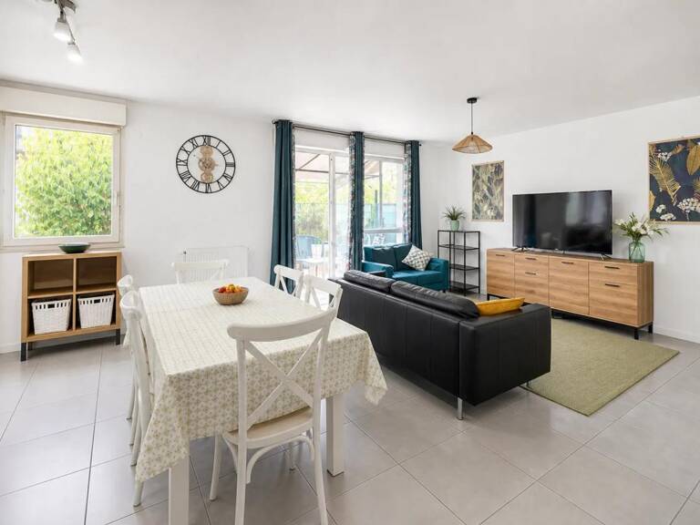 Appartement de 4 pièces de 81 m² à Vénissieux — photo 1