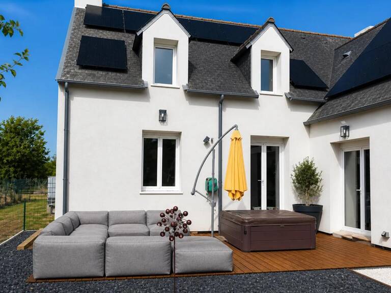 Maison de 8 pièces de 168 m² à Isigny-le-Buat — photo 1