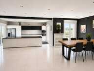 Maison de 8 pièces de 168 m² à Isigny-le-Buat — photo 2