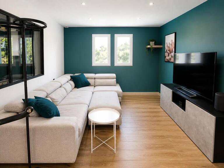 Maison de 8 pièces de 168 m² à Isigny-le-Buat — photo 1