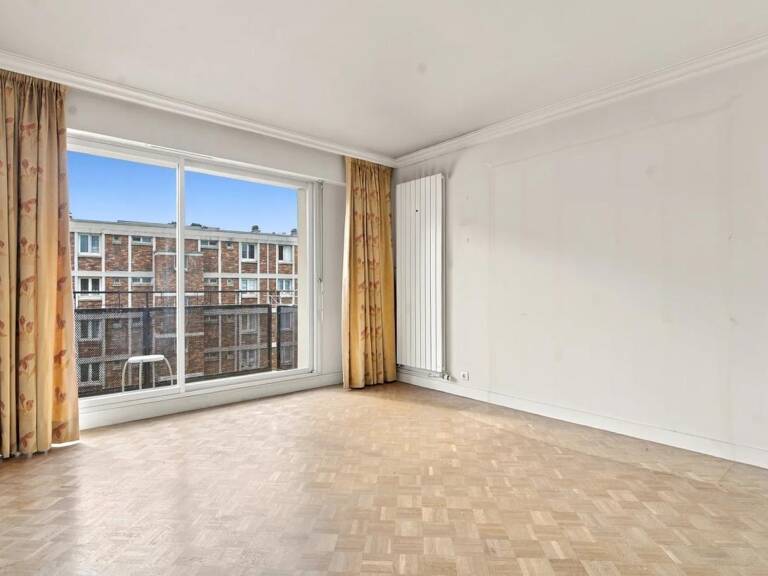 Appartement de 4 pièces de 77 m² à Gentilly — photo 1