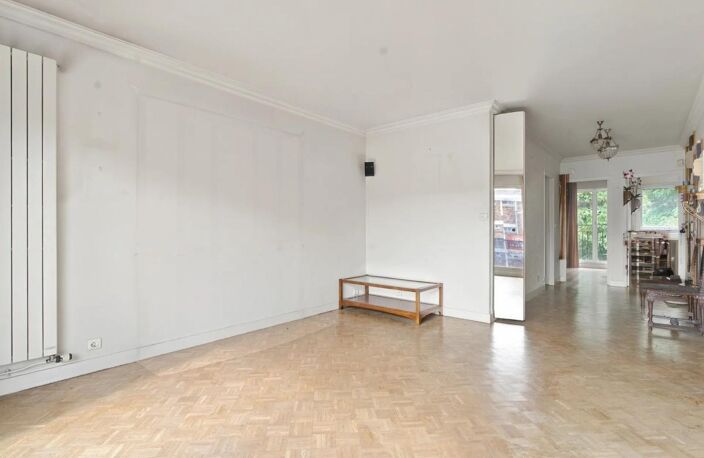 Appartement de 4 pièces de 77 m² à Gentilly — photo 2