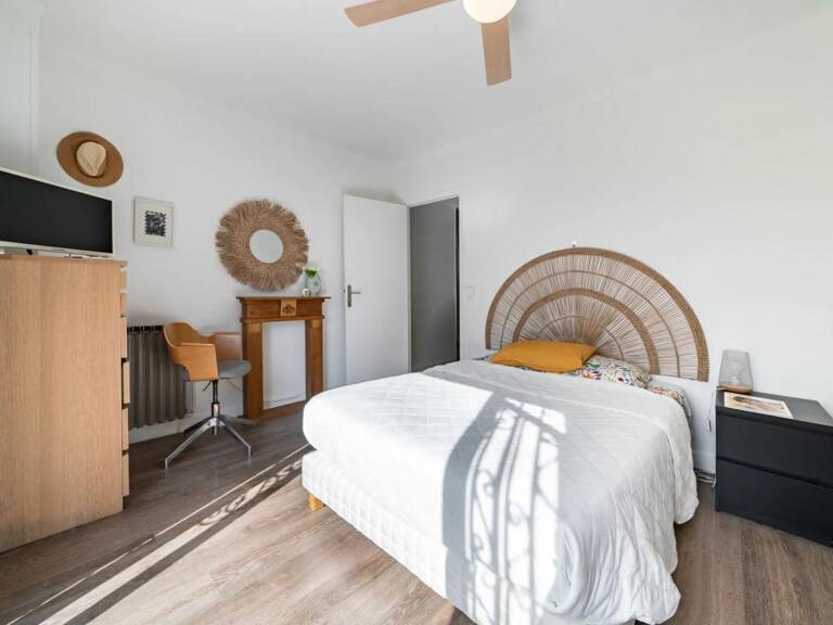 Maison de 6 pièces de 131 m² à Vence — photo 1