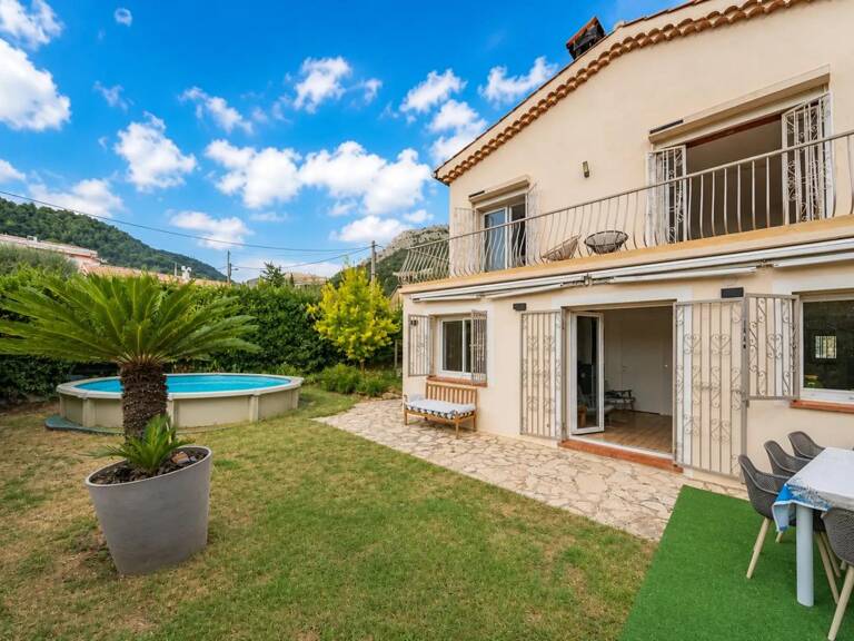 Maison de 6 pièces de 131 m² à Vence — photo 1
