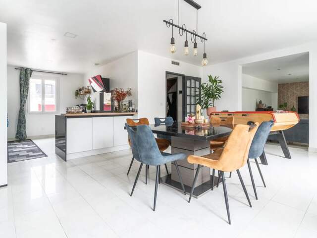 Maison 8 pièces - 190 m² - 5 chambres - Conflans Sainte Honorine — photo du bien