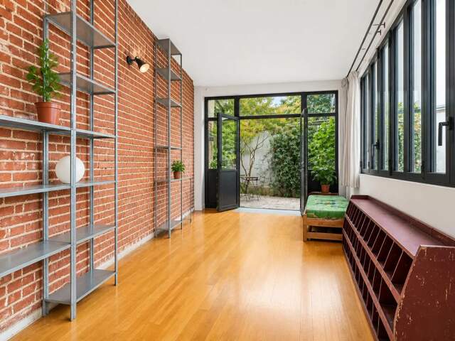 Appartement de 3 pièces de 90 m² à Paris — photo du bien