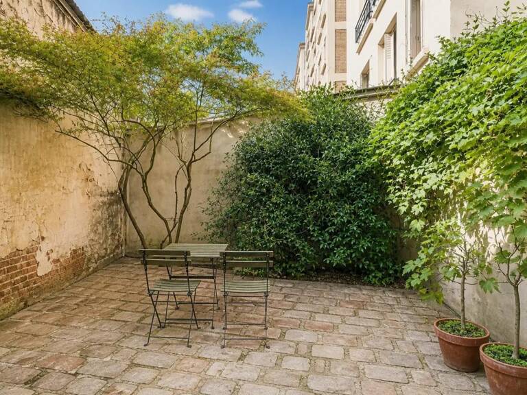 Appartement de 3 pièces de 90 m² à Paris — photo 1