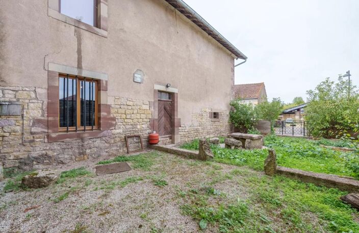 Maison de 8 pièces de 286 m² à Villers-lès-Luxeuil — photo 3