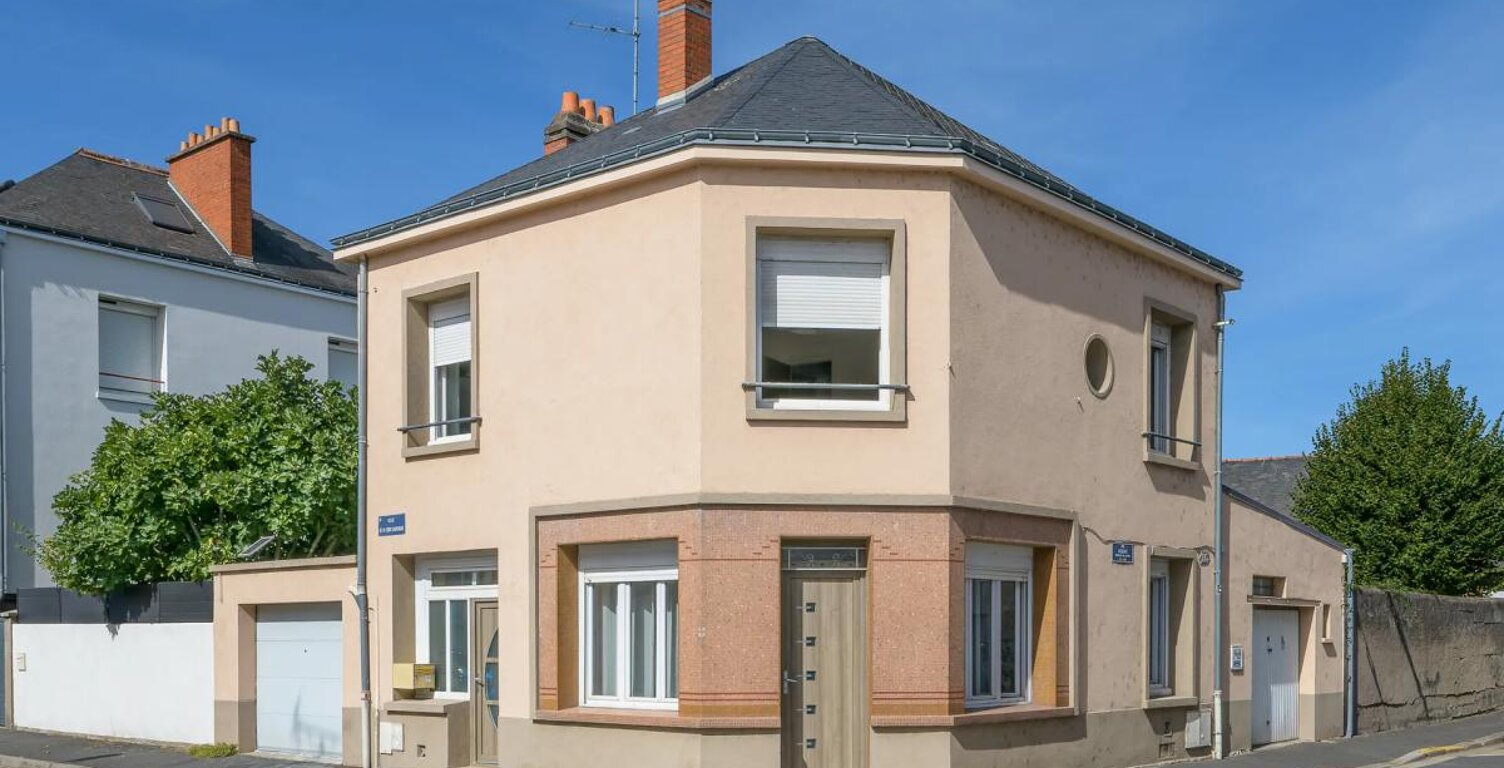Maison de 6 pièces de 115 m² située à Tours — photo 1