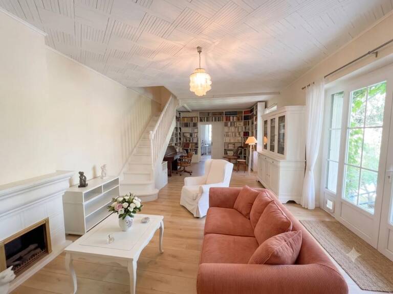 Maison de 6 pièces de 140 m² à entre Cahors et st Cirq Lapopie — photo 1