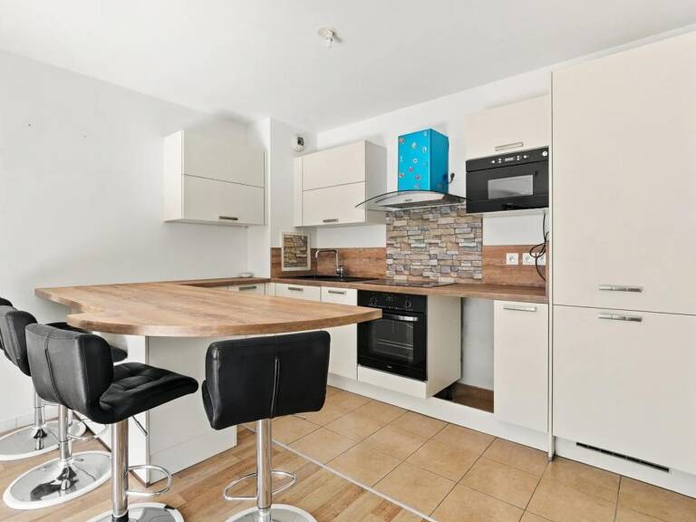 Appartement de 3 pièces de 58 m² à Deuil-la-Barre — photo 1
