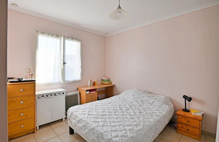 Maison de 5 pièces de 90 m² située à Nîmes — photo 5