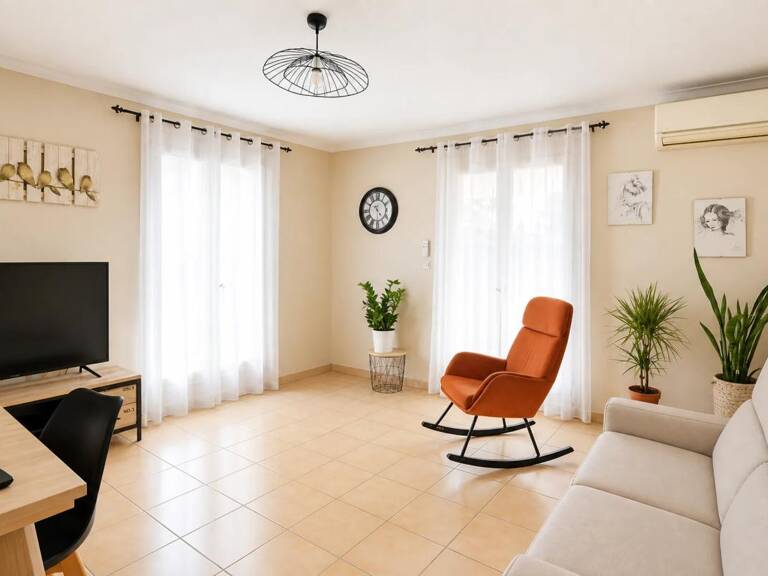 Maison de 5 pièces de 90 m² située à Nîmes — photo 1