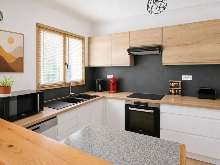 Maison de 5 pièces de 90 m² située à Nîmes — photo 1