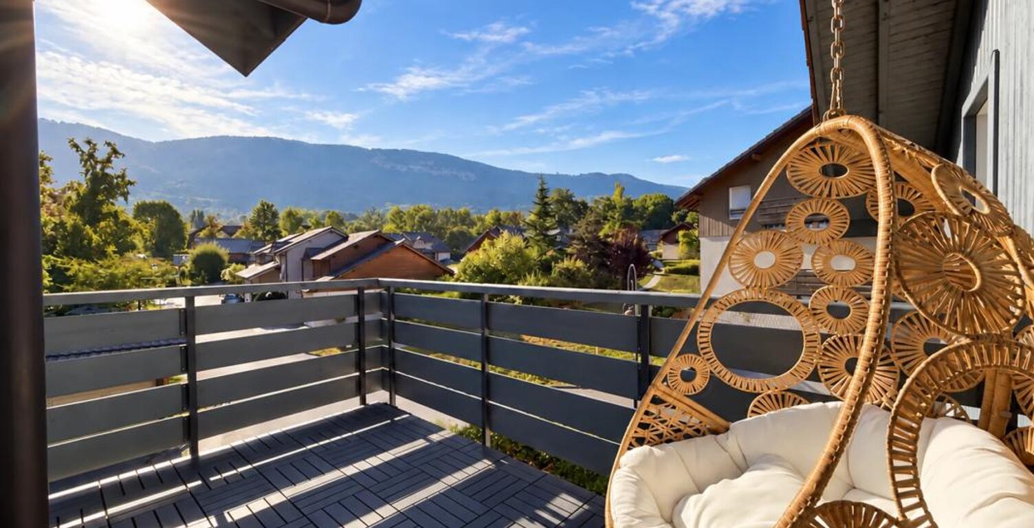 T3 Vue Salève au cœur d'Archamps, 62 m2,  Balcon, Garage, Cave — photo 1