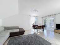 T3 Vue Salève au cœur d'Archamps, 62 m2,  Balcon, Garage, Cave — photo 2