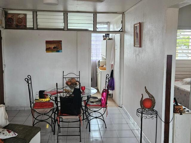 Appartement 3 pièces aux Abymes