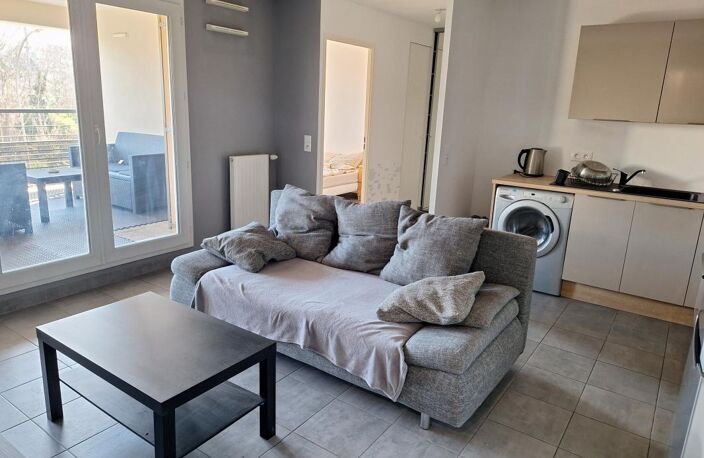 Appartement À Louer + Parking — photo 3