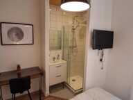 ?? Colocation 3 chambres avec douches privatives – Rue Pierr — photo 2