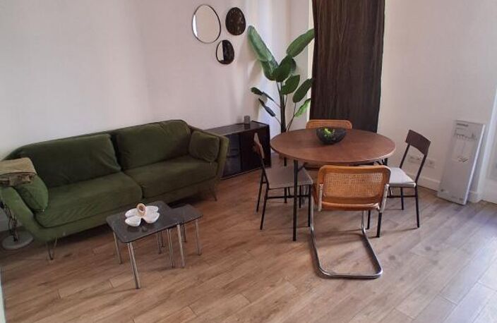 ?? Colocation 3 chambres avec douches privatives – Rue Pierr — photo 4