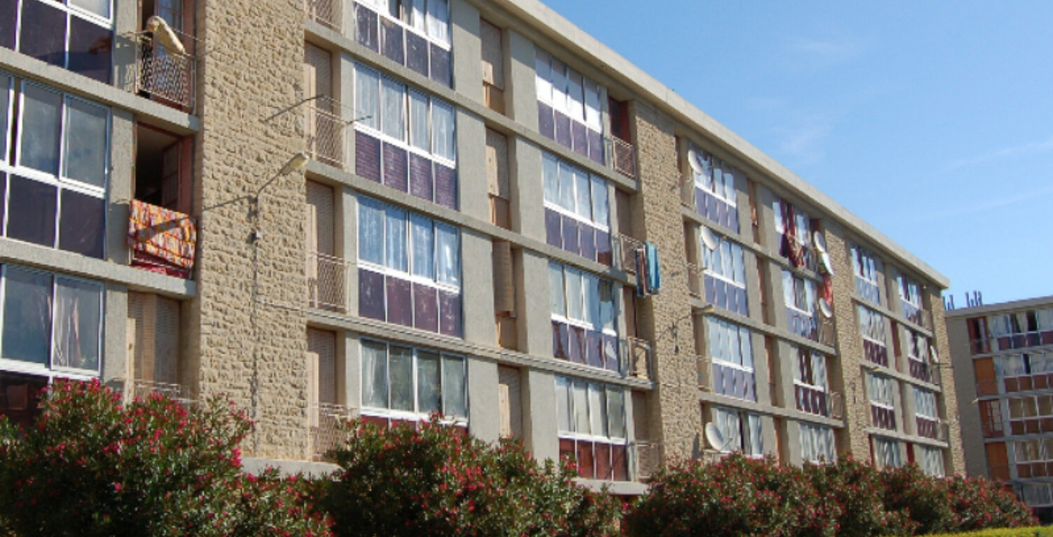 T4 - CARPENTRAS - LE PARC — photo 1