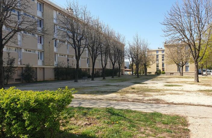 T4 - CARPENTRAS - LE PARC — photo 3