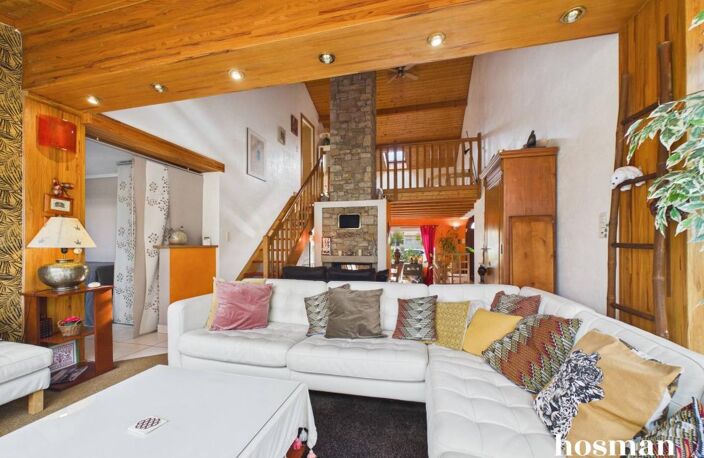 Chaleureuse maison familiale de 174 m² avec terrasse et jardin - Rue de Plaisance, Les Sorinières — photo 4
