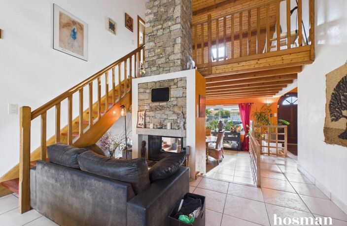 Chaleureuse maison familiale de 174 m² avec terrasse et jardin - Rue de Plaisance, Les Sorinières — photo 5