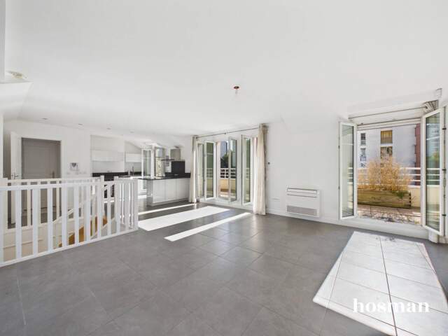 Duplex 4 pièces au dernier étage avec terrasse et balcon - Grande Rue, Sèvres — photo du bien