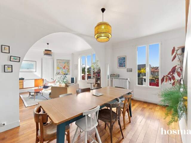 Coup de coeur - 4 pièces de 86m² - 130m2 au sol - Dernier étage - entièrement rénové - rue Carnot, Montreuil — photo du bien