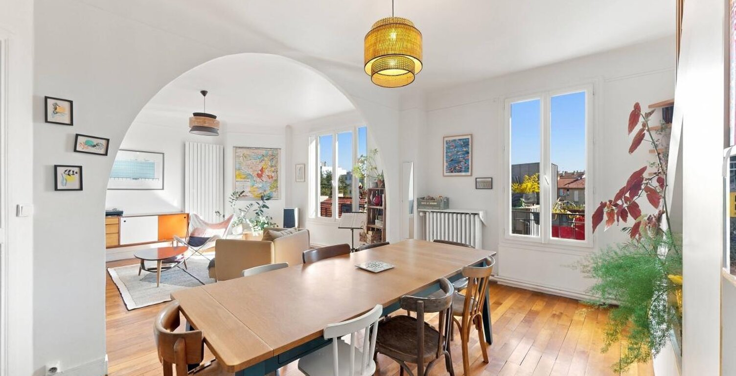 Coup de coeur - 4 pièces de 86m² - 130m2 au sol - Dernier étage - entièrement rénové - rue Carnot, Montreuil — photo 1