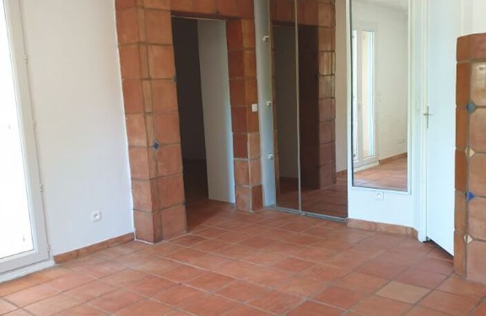 Appartement ORAISON 2 pièce(s) 35 m² — photo 3