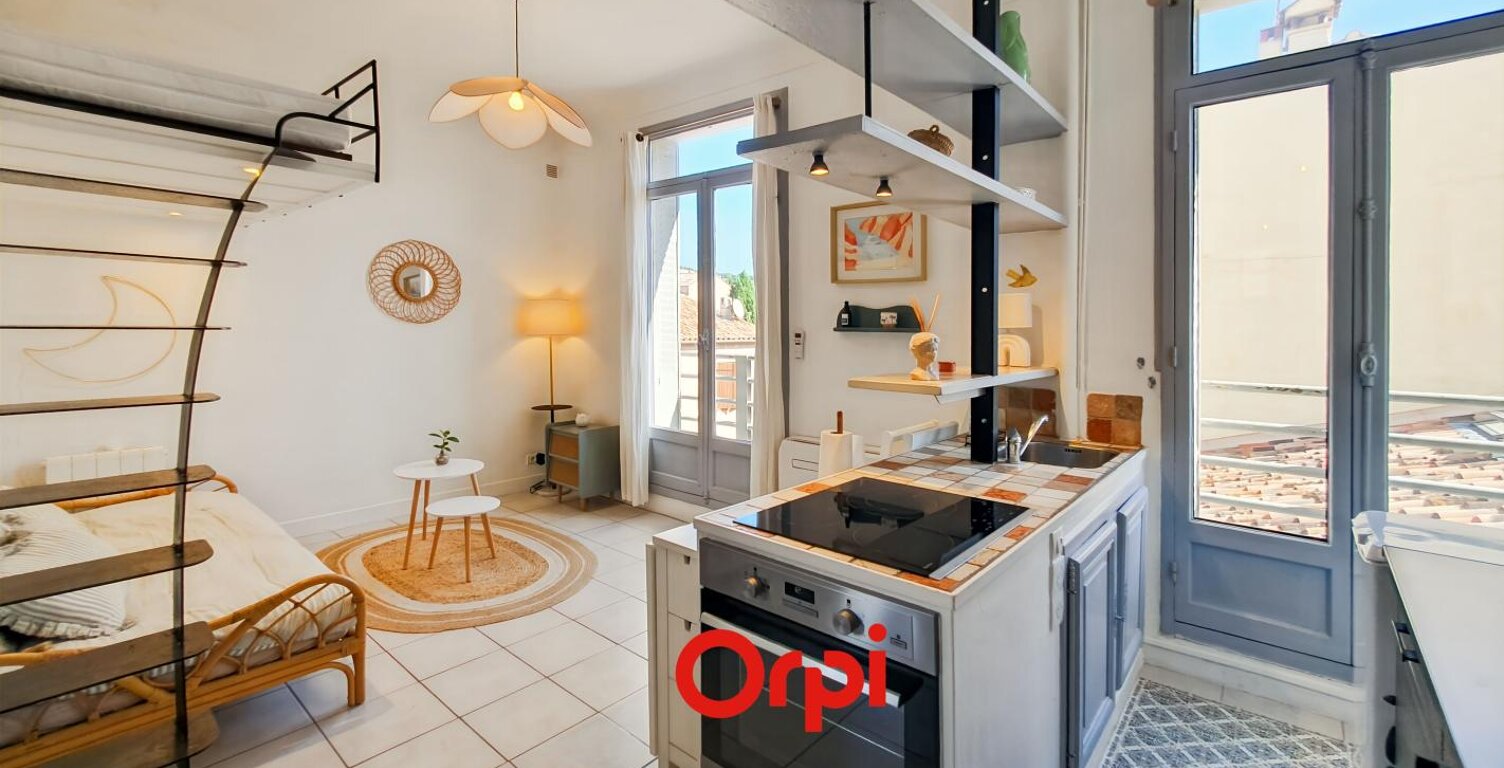Magnifique appartement meublé de type 2 d'environ 28m² au centre ville de Bandol — photo 1