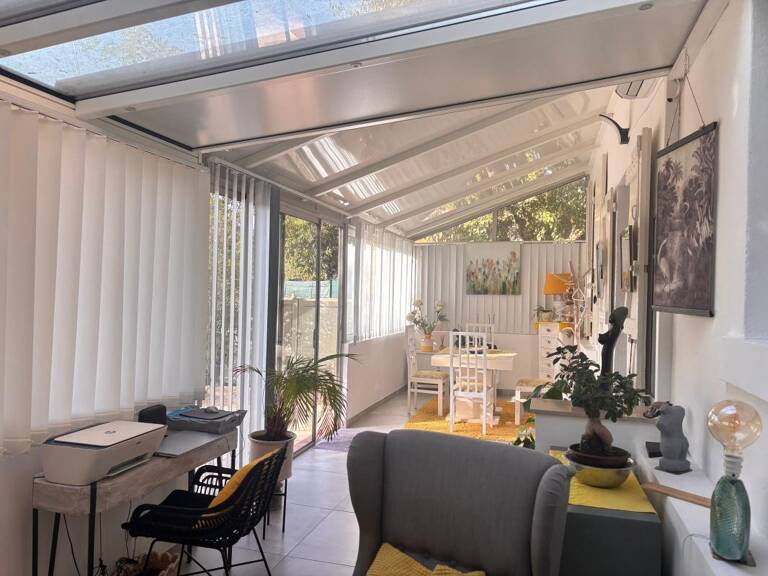 Appartement À Vendre — photo 1