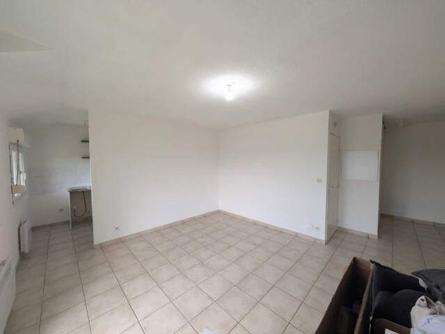 Appartement À Vendre — photo du bien
