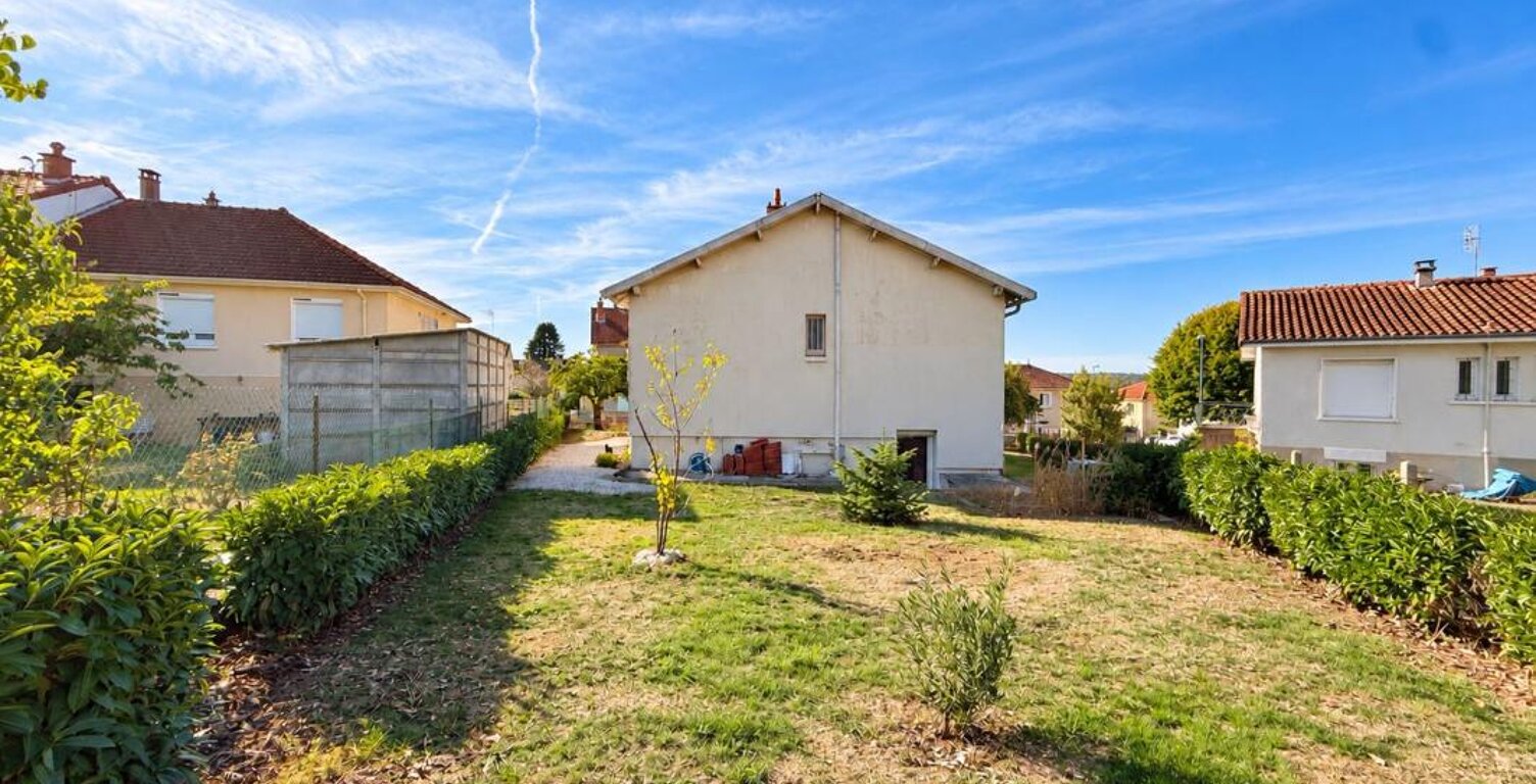 Maison À Vendre — photo 1