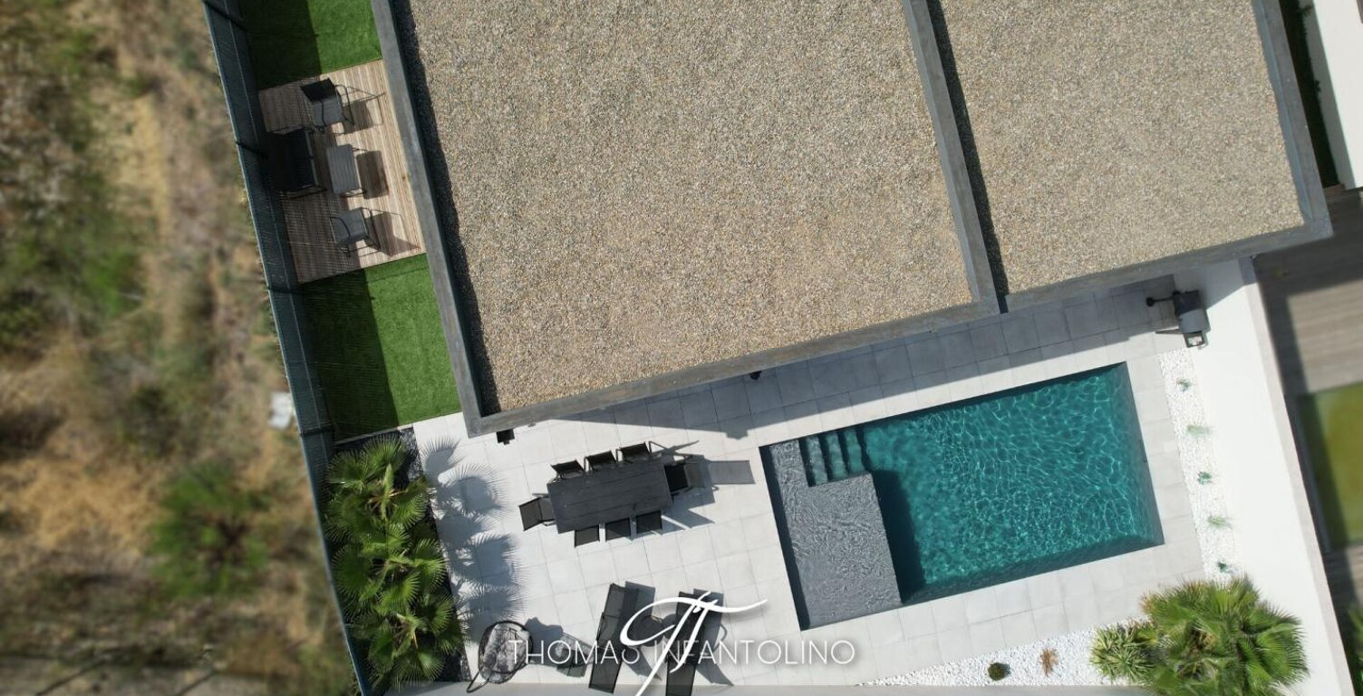 EN EXCLUSIVITE - PENNAUTIER - VILLA CONTEMPORAINE AVEC PISCINE - 125 M² - PRESTATIONS DE QUALITÉ — photo 1