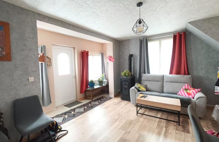29540 Spezet maison de plain pied 2 chambres garage garage, cour et jardin — photo 2