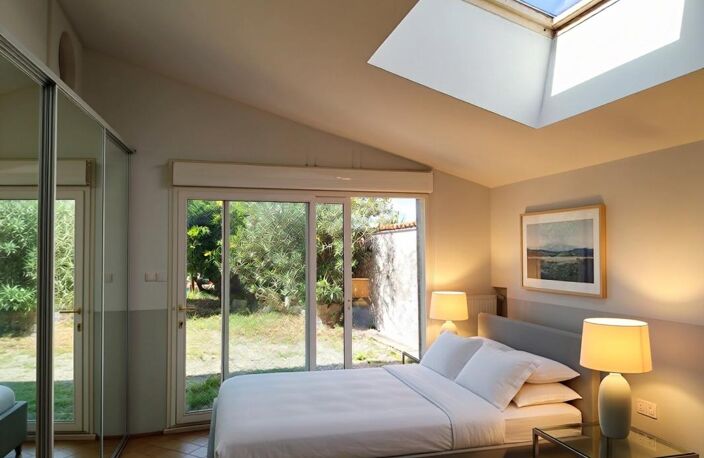 Maison VAL DE COGNAC 8 pièces, 4 chambres, avec piscine et jardin clos — photo 4