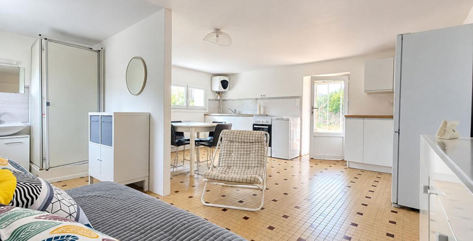 Maison  avec terrain - VERNANTES (49390) — photo 1