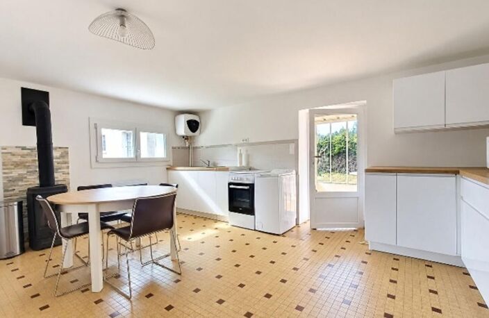 Maison  avec terrain - VERNANTES (49390) — photo 2